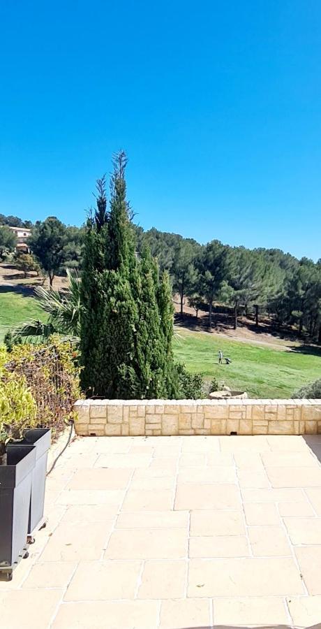 Villa Dans Cadre D'Exception - Golf, Piscine Et Tennis Prive Saint-Cyr-sur-Mer Zewnętrze zdjęcie