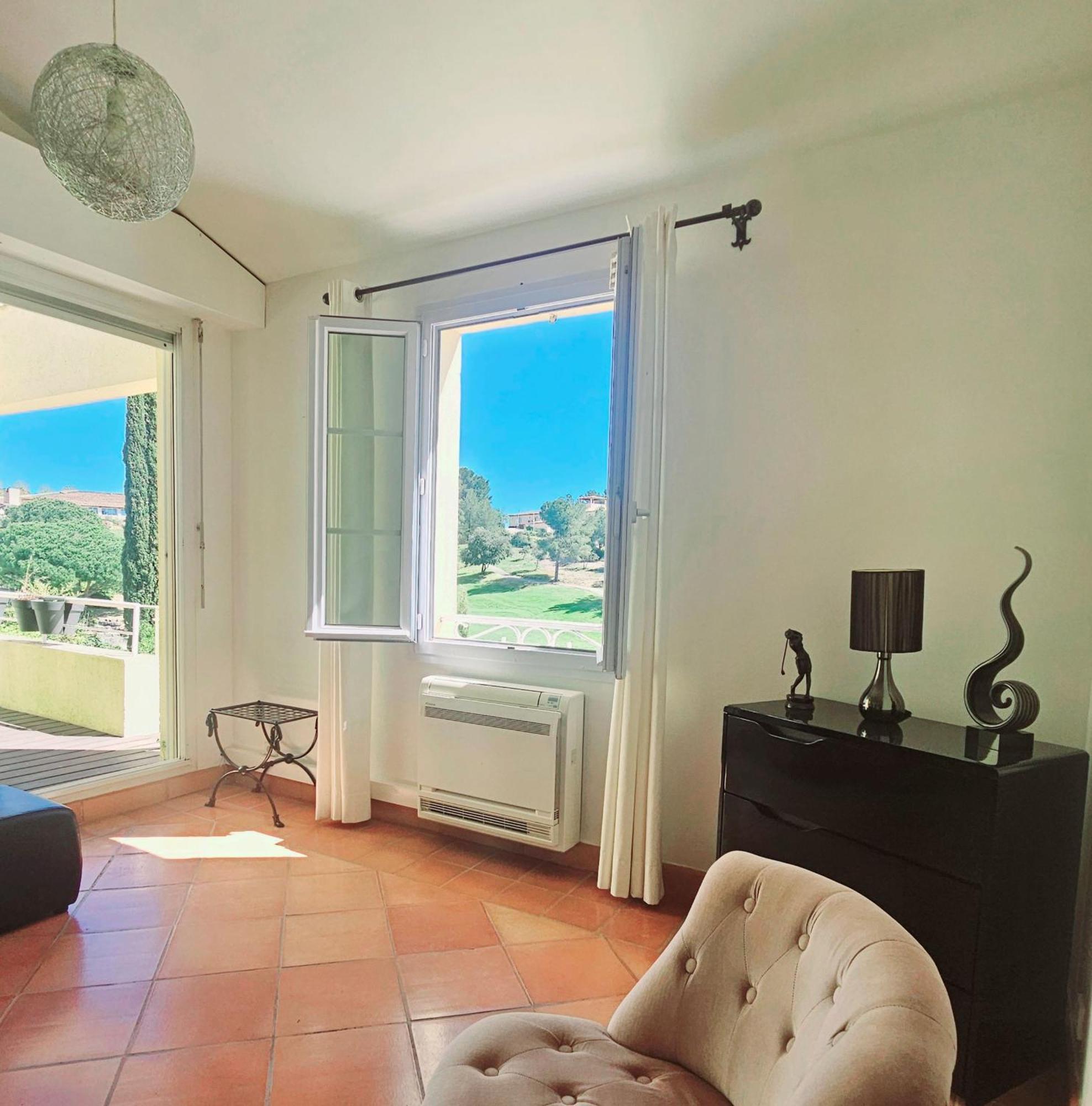 Villa Dans Cadre D'Exception - Golf, Piscine Et Tennis Prive Saint-Cyr-sur-Mer Zewnętrze zdjęcie